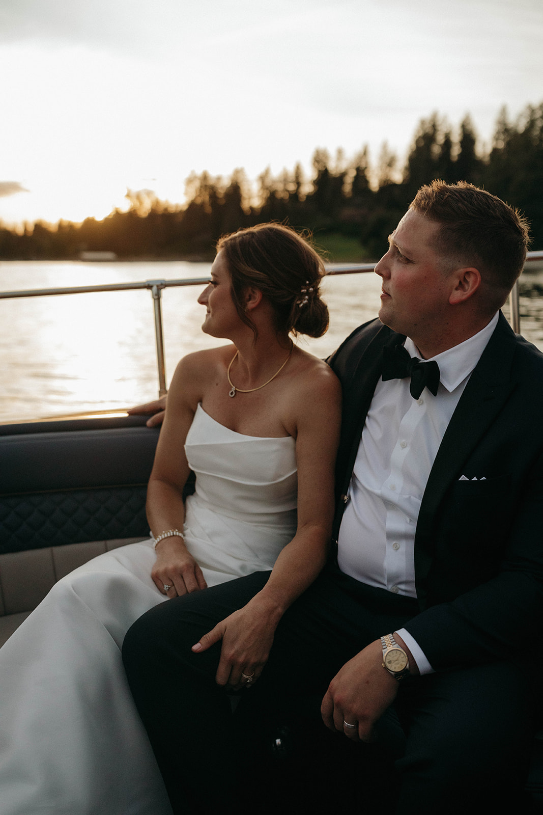 sunset-couples-boat-ride.jpg